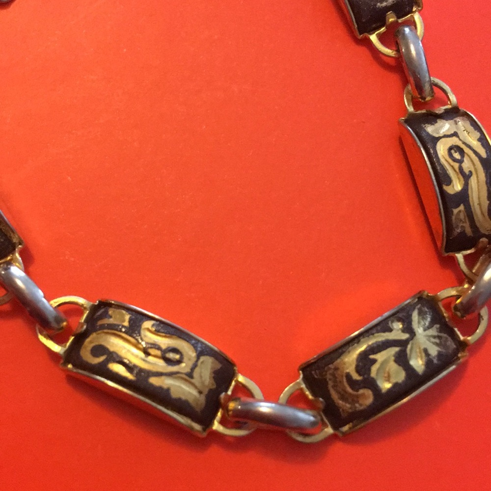 Spanish Vintage DAMASCENE bracelet w/ chain - Picture 3 of 4